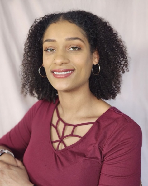 Portrait of Carissa Fenceroy